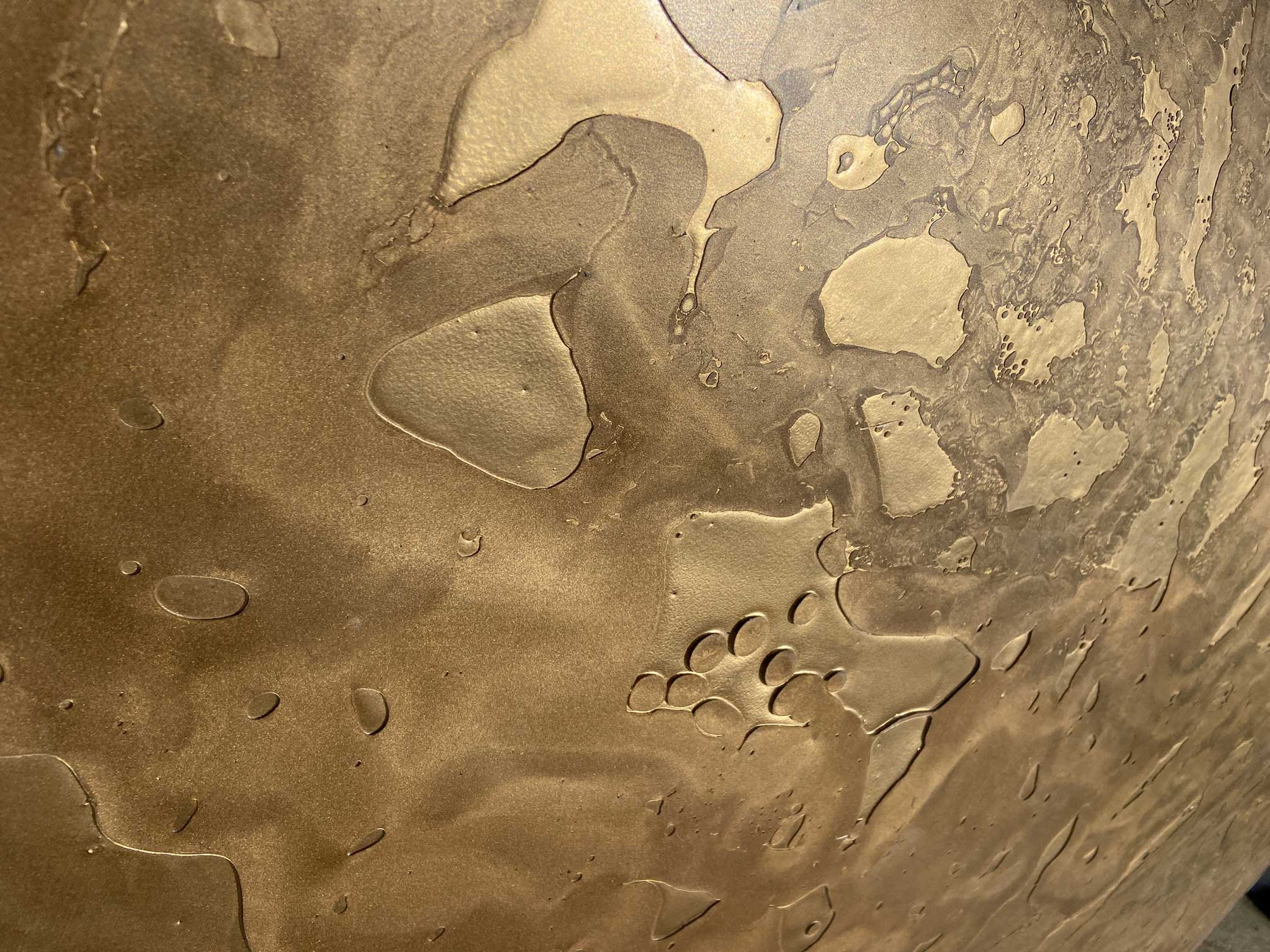 kamien-ozdobny-elewacyjny-metalic-golden